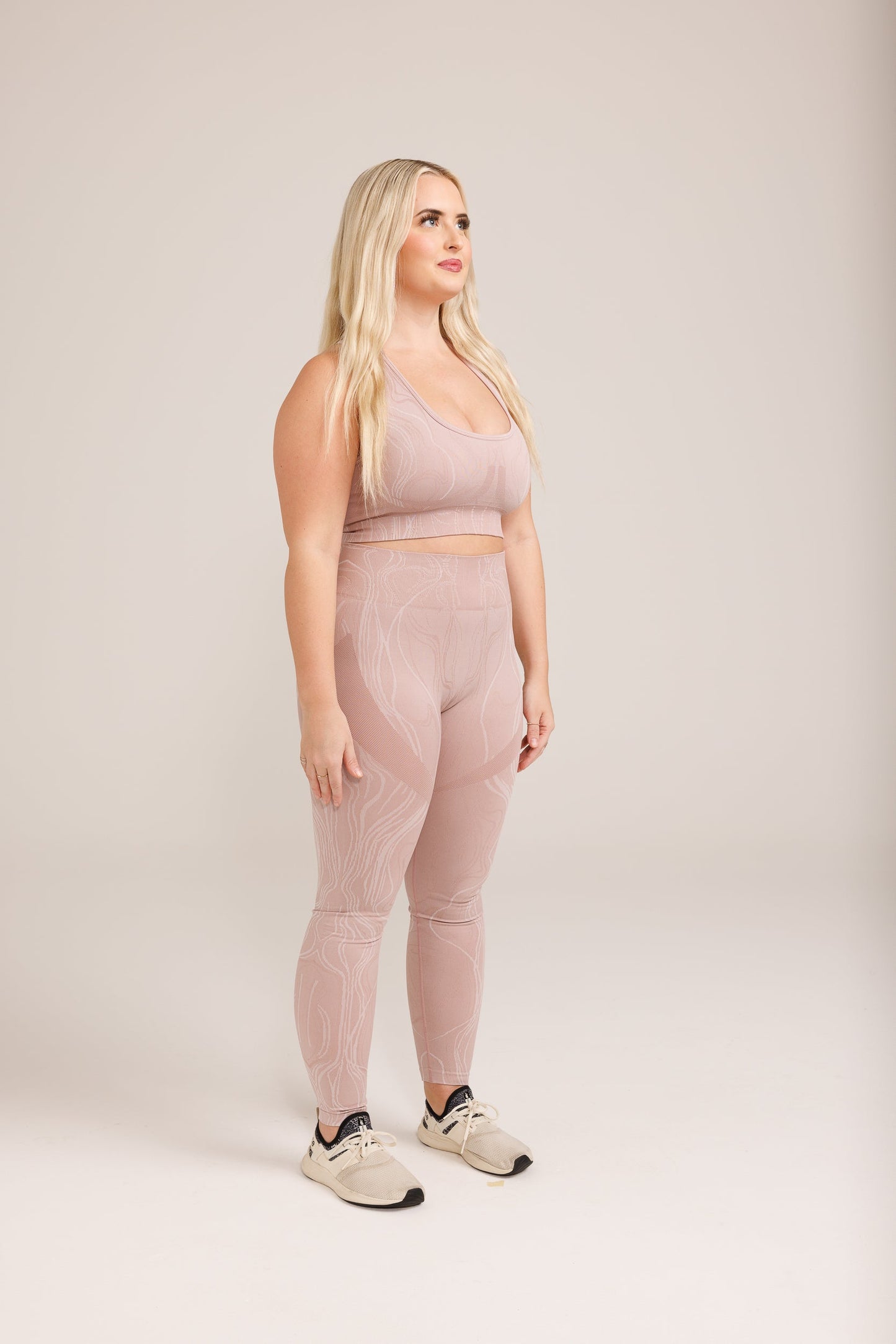 DSN Pinkish Tan Wave-Length Set