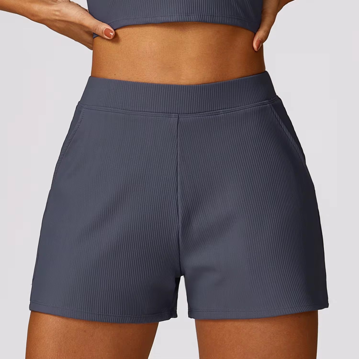 Meroa Shorts